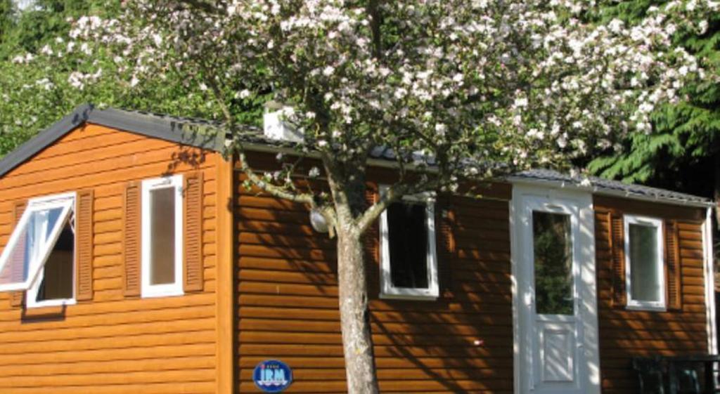 Camping Des Rochers Des Parcs Hotel Clécy Cameră foto