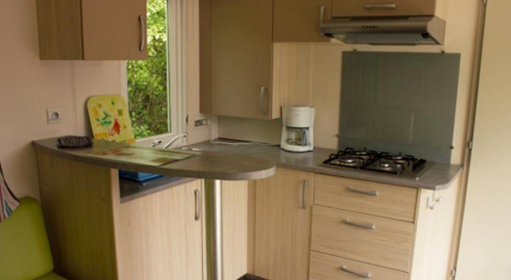 Camping Des Rochers Des Parcs Hotel Clécy Cameră foto